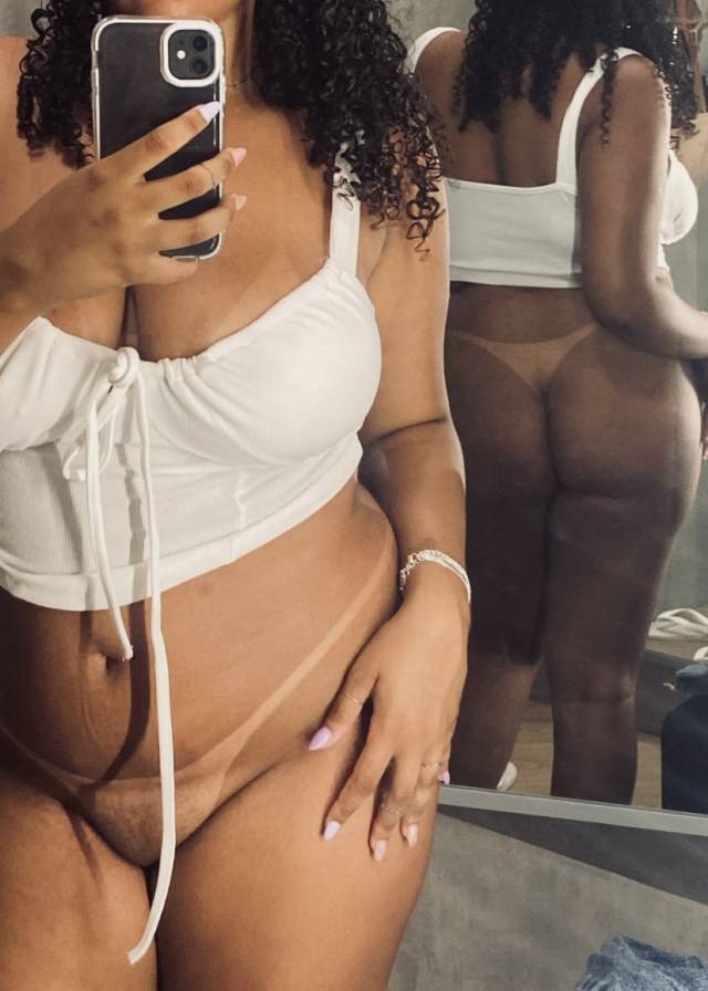 Gordinha peituda caiu na net fotos amadoras